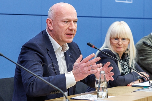 dpaphotoseight893944